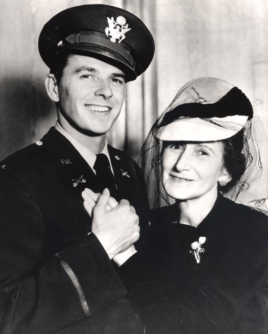Reagan and mother Nelle
