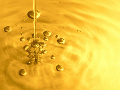 Drizzling oil