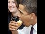 Obama eating hot dog