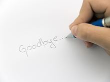 A goodbye note being written